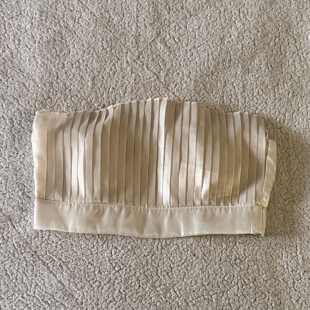 Klesis Chic Cream Shimmer Pleated Crop Top Large New
